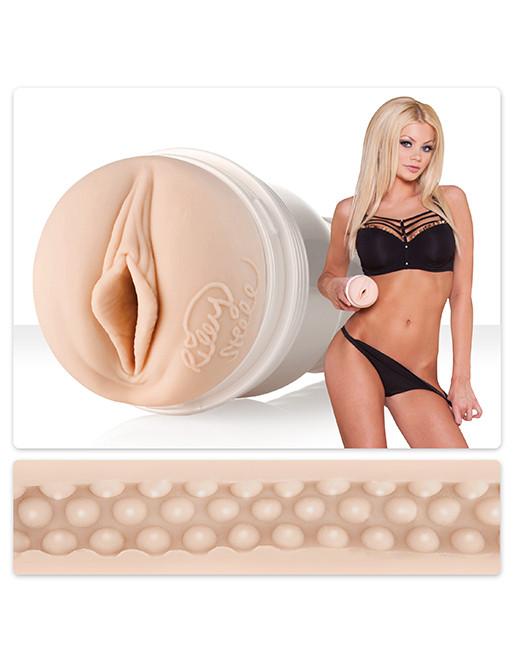 Fleshlight Riley Steele Nipple Alley Masturbator