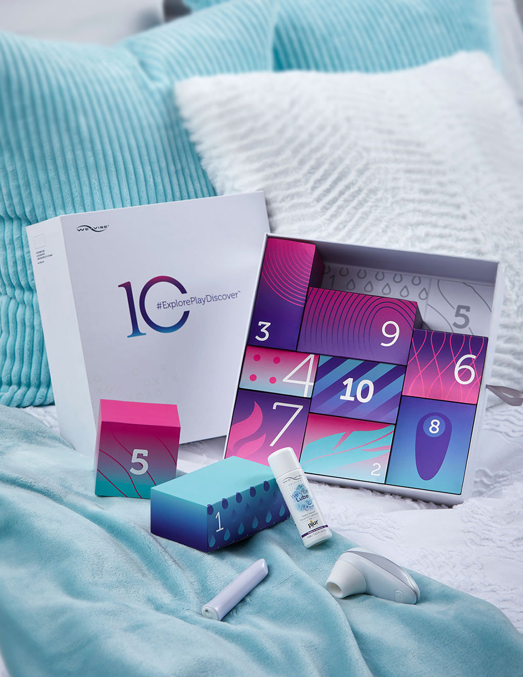 We-Vibe Discovery Gift Box Womanizer Starlet Displayed